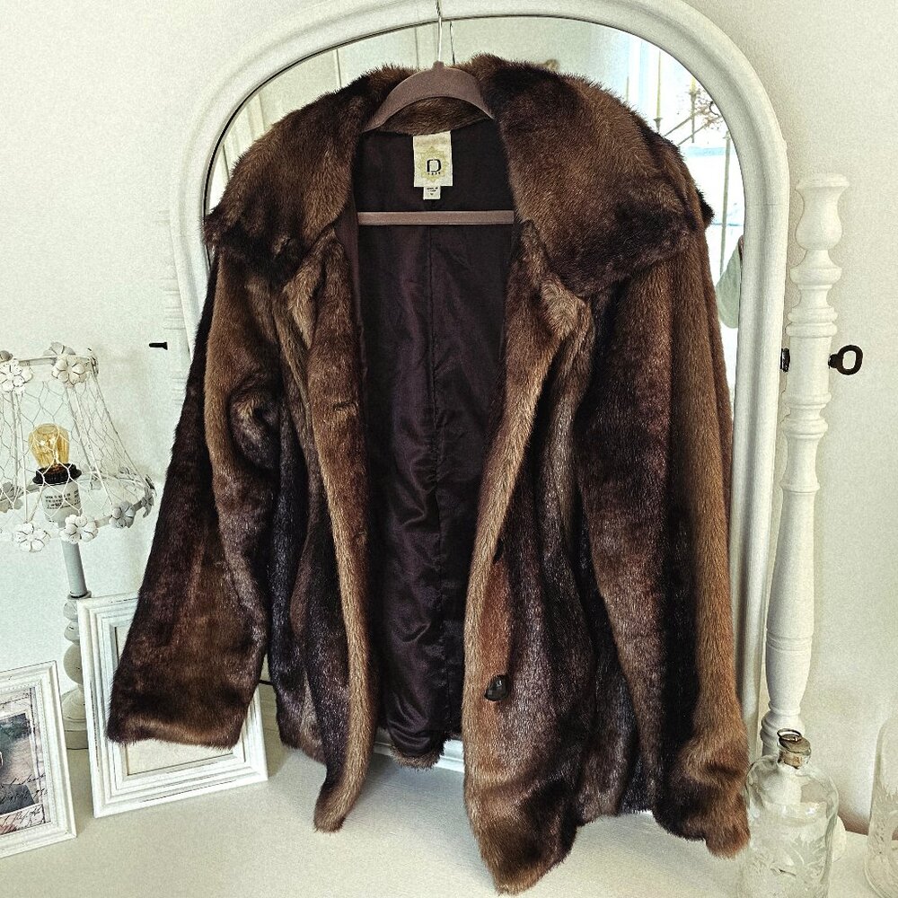 Faux Fur Classic Crop Jacket FUDA Medium Mink & Retro Looking Luxurious